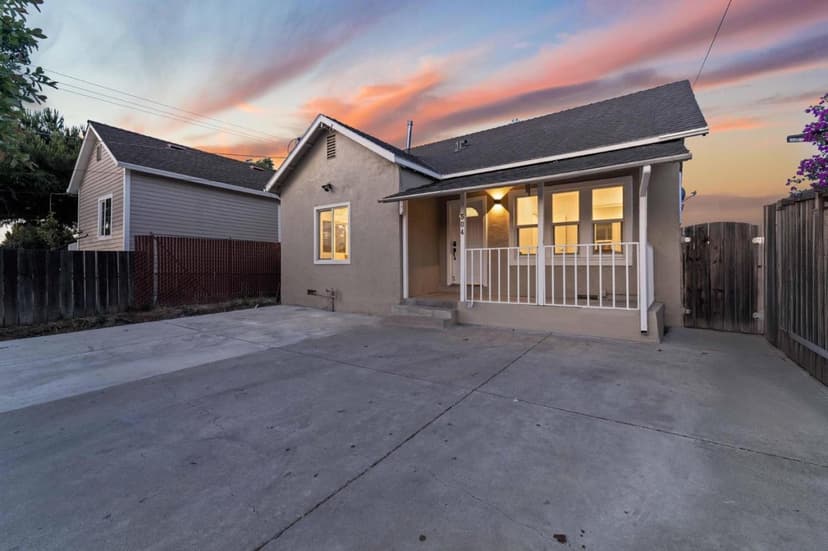 504 Hannah Street - Photo 1 of 8