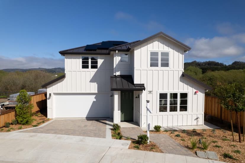 577 Creekside Court - Photo 1 of 8