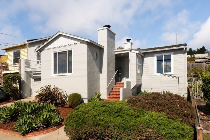 377 Hillside Boulevard - Photo 1 of 8