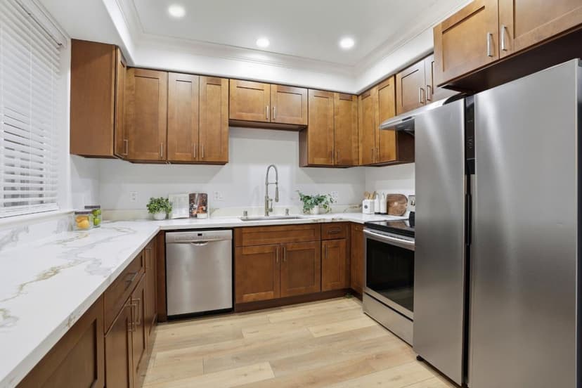 2330 University Avenue #190 - Photo 1 of 8