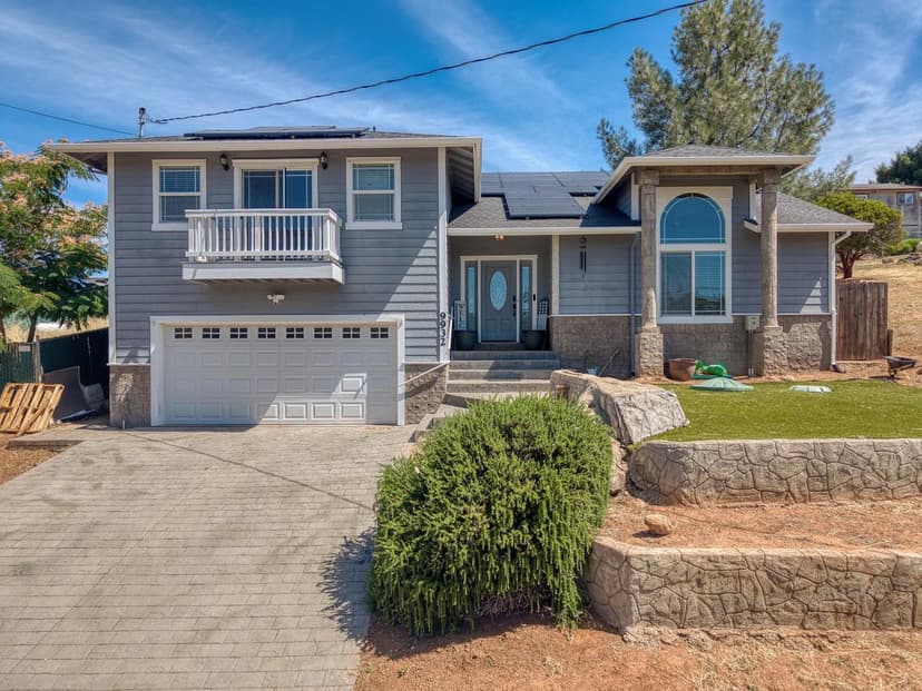 9932 Fairway Drive - Photo 1 of 8