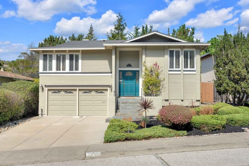 1117 Rainier Avenue - Photo 1 of 8