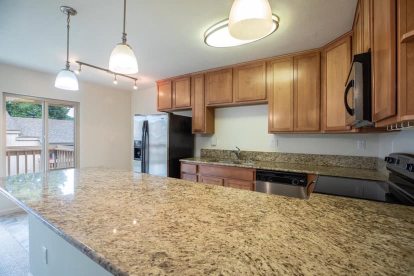 300 Glenwood Circle #258 - Photo 1 of 8