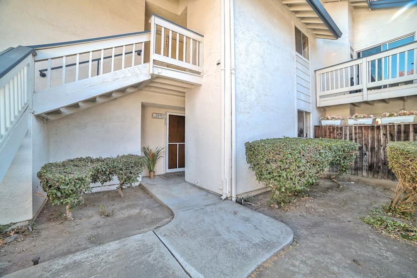 2175 Summerton Drive - Photo 1 of 8