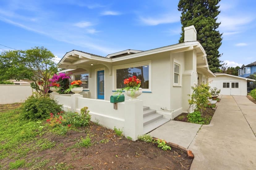 522 King Street - Photo 1 of 8