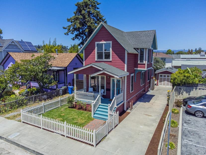 312 Laurent Street - Photo 1 of 8