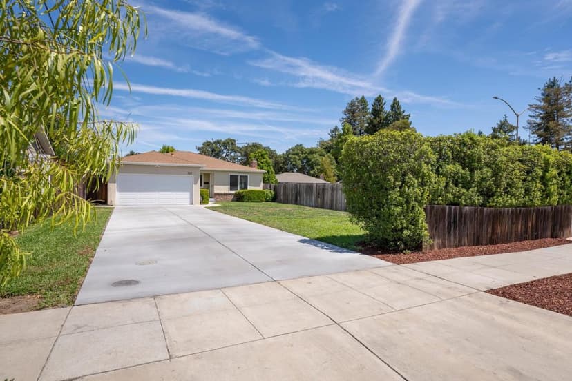 737 Myrtle Street - Photo 1 of 8