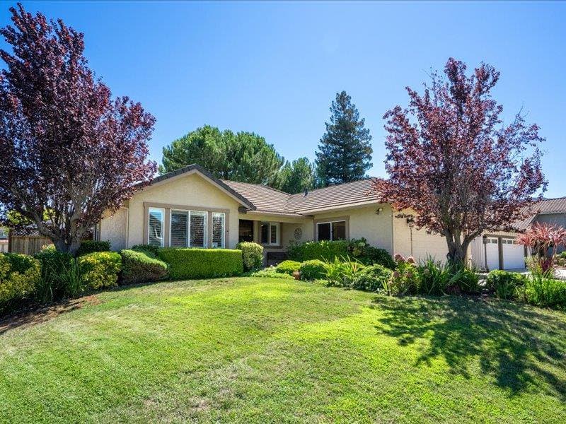 1058 Mountain Shadows Road - Photo 1 of 8