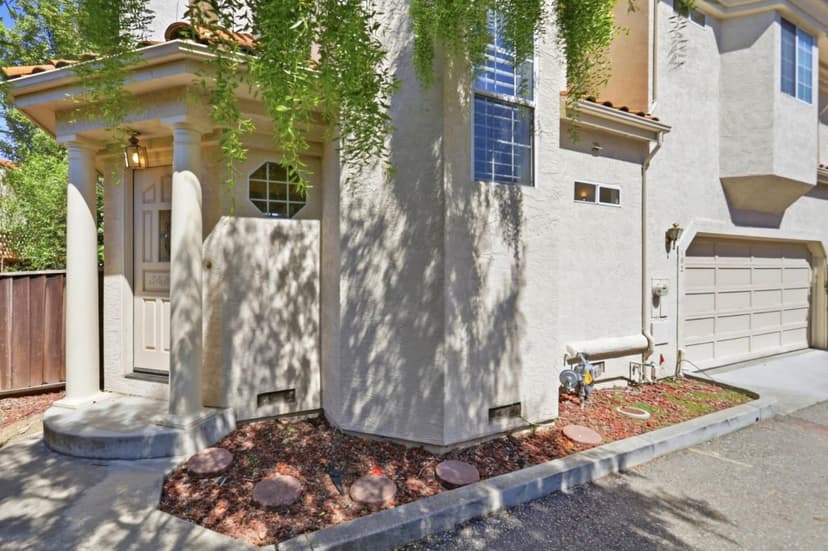 102 Dot Avenue - Photo 1 of 8