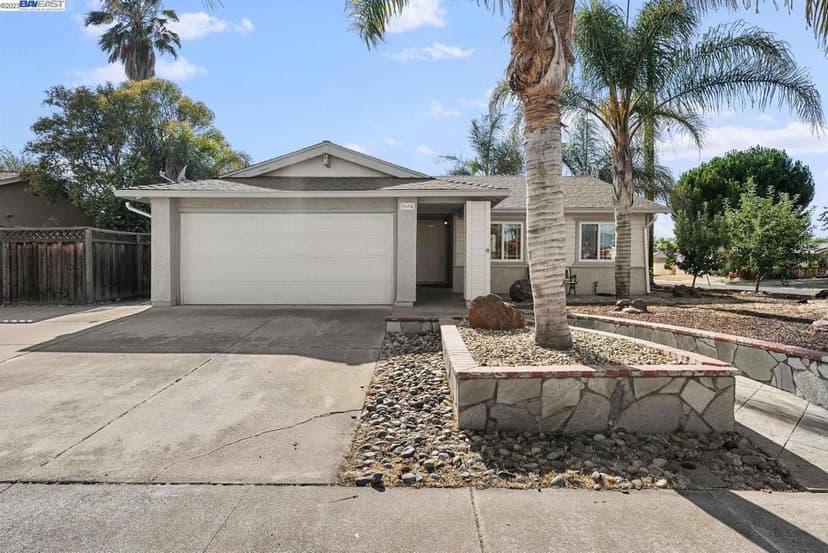 1694 Arrowhead Avenue - Photo 1 of 2
