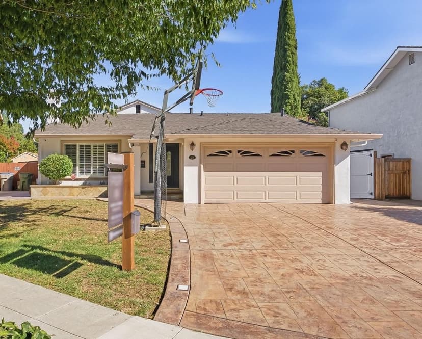 206 Sherry Court - Photo 1 of 8