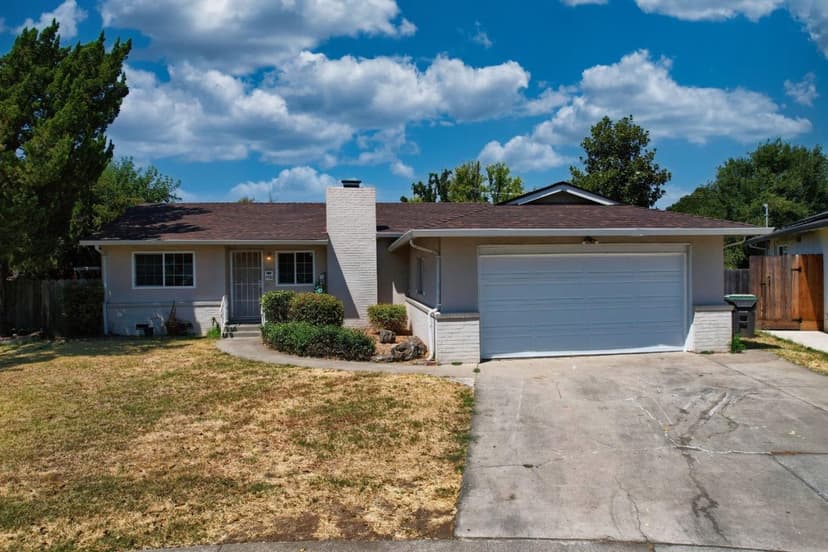 4430 Bidwell Place - Photo 1 of 8