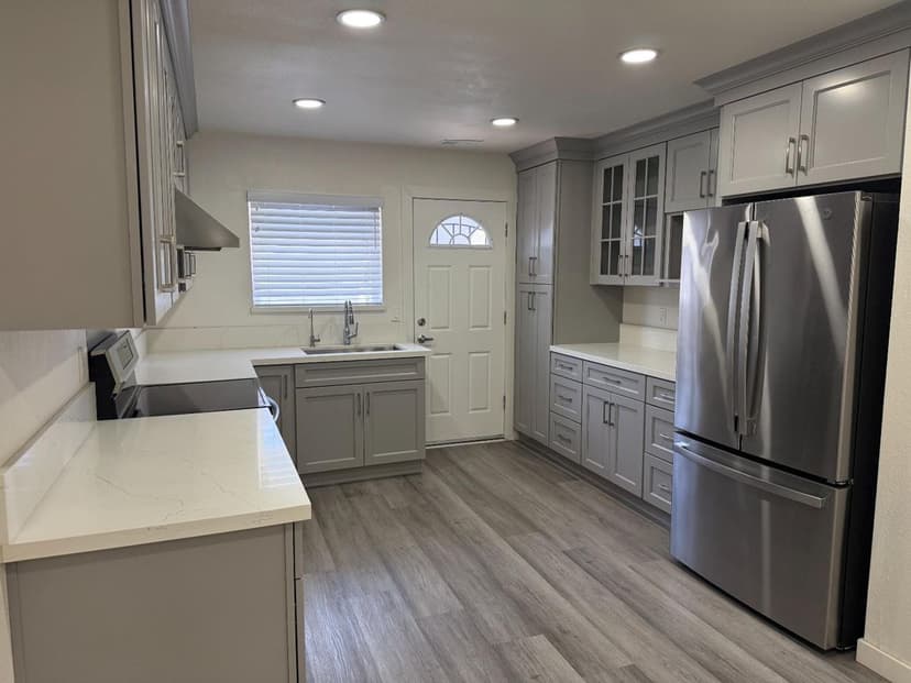 595 Cedro Street - Photo 1 of 8