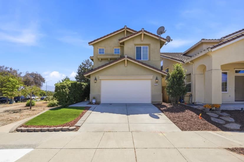 701 Vista Montana Drive - Photo 1 of 8