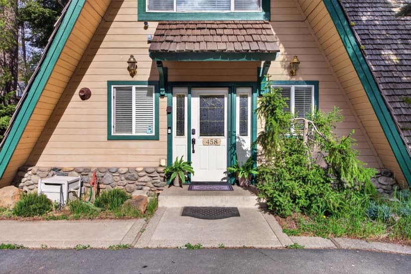 458 Peninsula Drive - Photo 1 of 8