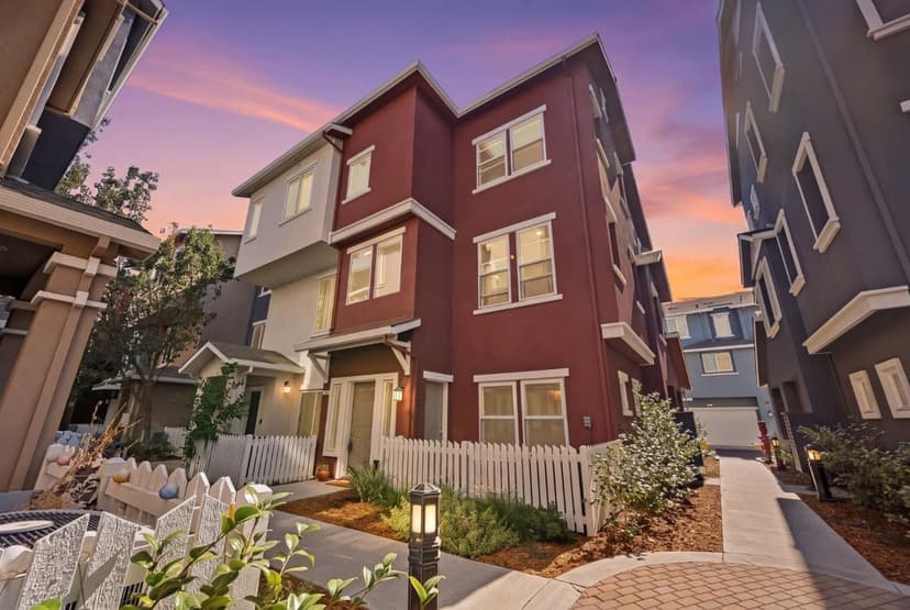 921 Alta Mar Terrace - Photo 1 of 8