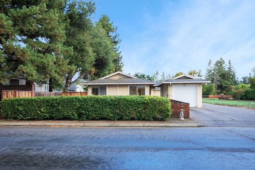 638 Willowgate Street - Photo 1 of 8