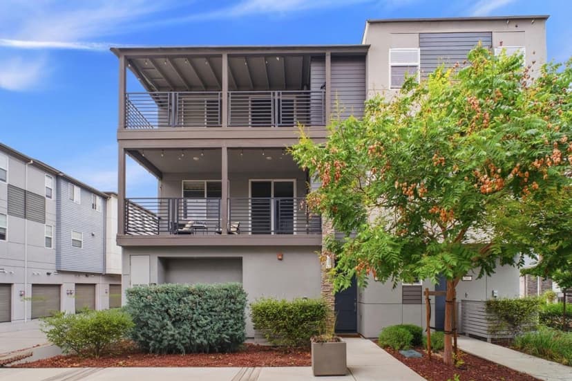 385 Line Street - Photo 1 of 8