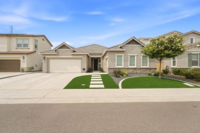 2032 Challenger Way - Photo 1 of 8