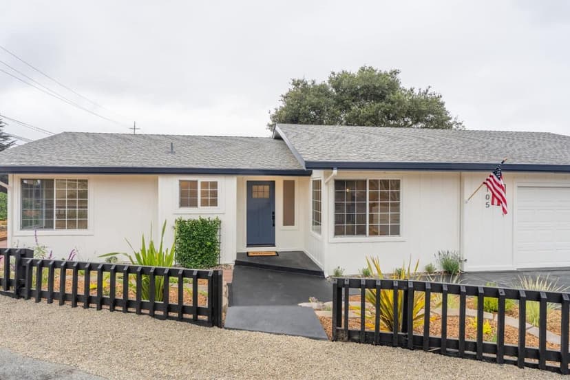 1105 Mescal Street - Photo 1 of 8