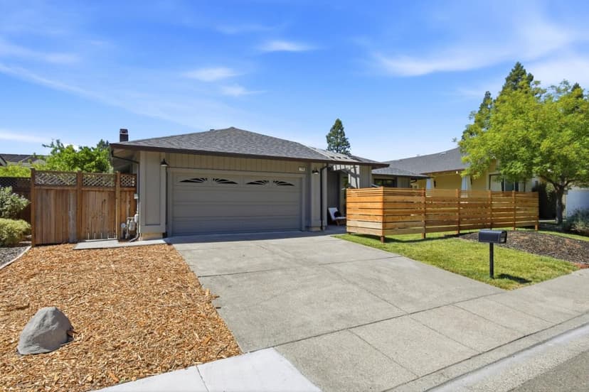 1068 San Francisco Way - Photo 1 of 8