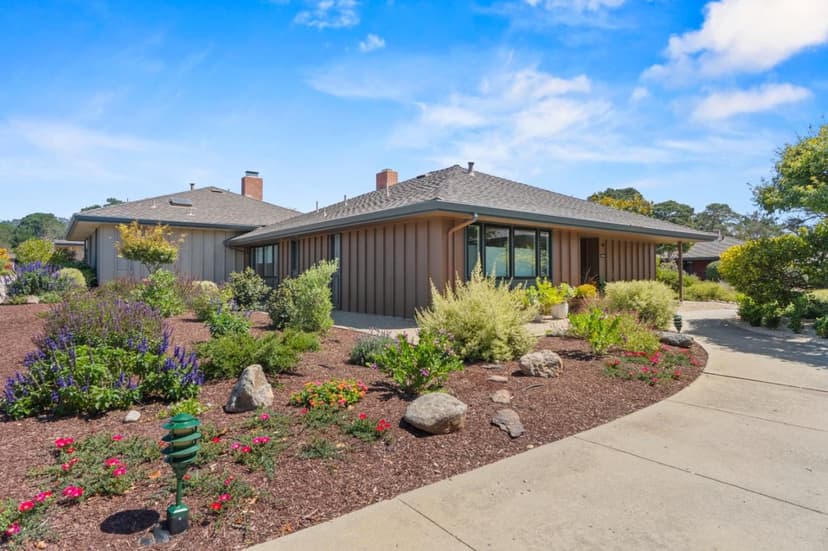 62 Del Mesa Carmel - Photo 1 of 8