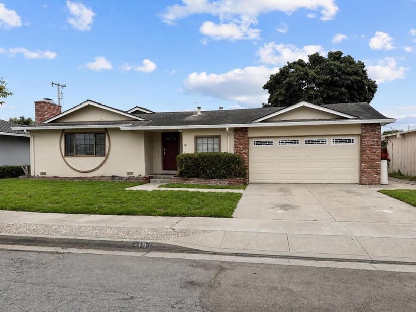10 Chalon Circle - Photo 1 of 8