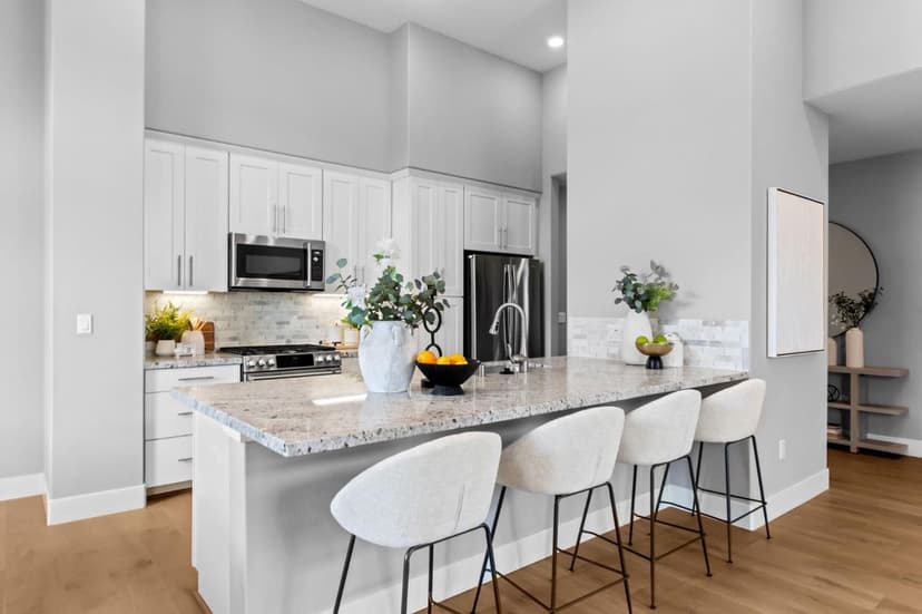 708 Thayer #404 - Photo 1 of 8