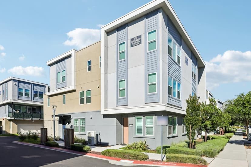 5704 Immersion Loop - Photo 1 of 8