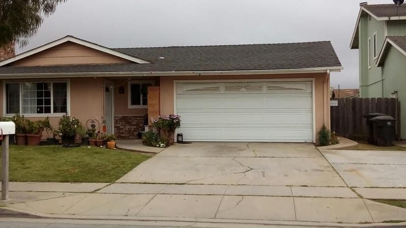 18636 Eisenhower Street - Photo 1 of 1