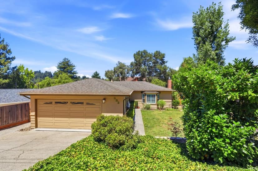 232 Sherman Drive - Photo 1 of 8