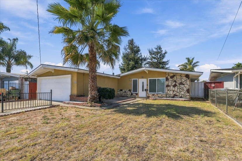 27603 Barcelona Avenue - Photo 1 of 8
