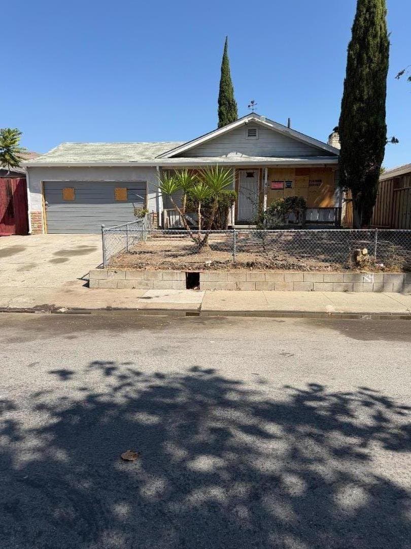914 Alba Court - Photo 1 of 1